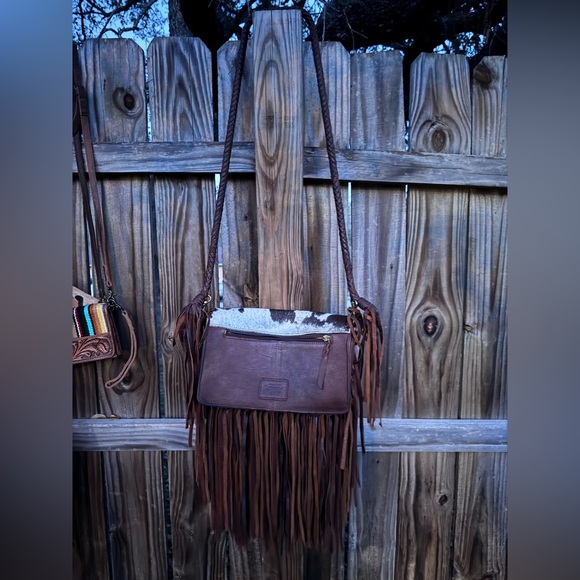 American Darling Cowhide Purse - Picture 2 of 4